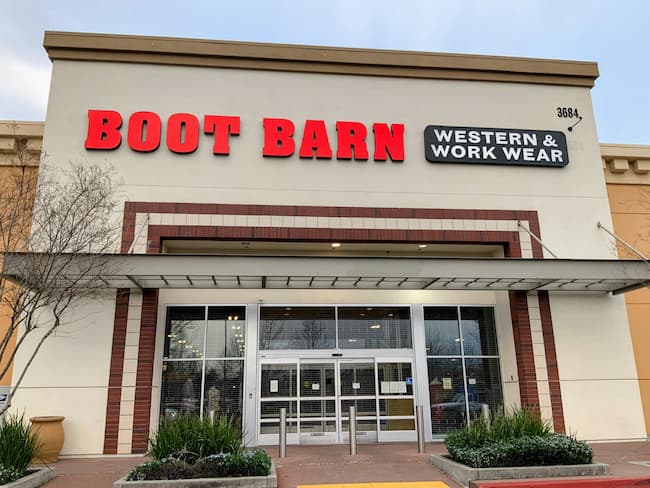 Boot Barn Holiday Hours